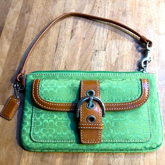 Coach Handbags - Green coach wristlet